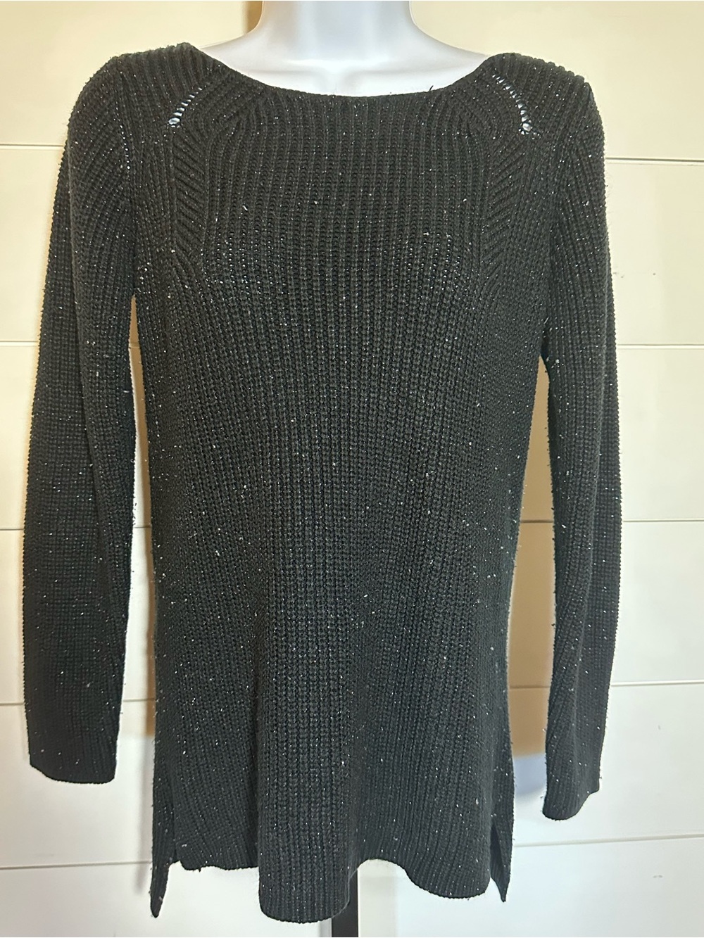 Women’s Black Sparkle Knit Sweater - Classic Crewneck